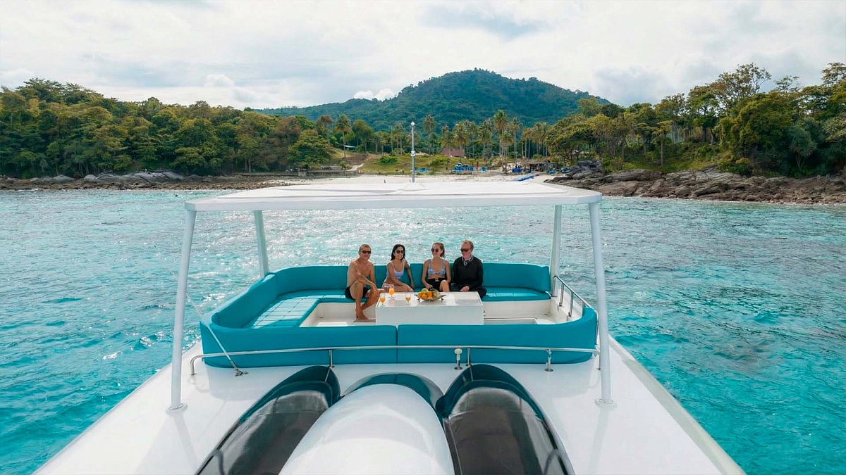 Аренда моторного катамарана Power Catamaran 50 на Пхукете